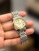 Round Dial Women's Watch