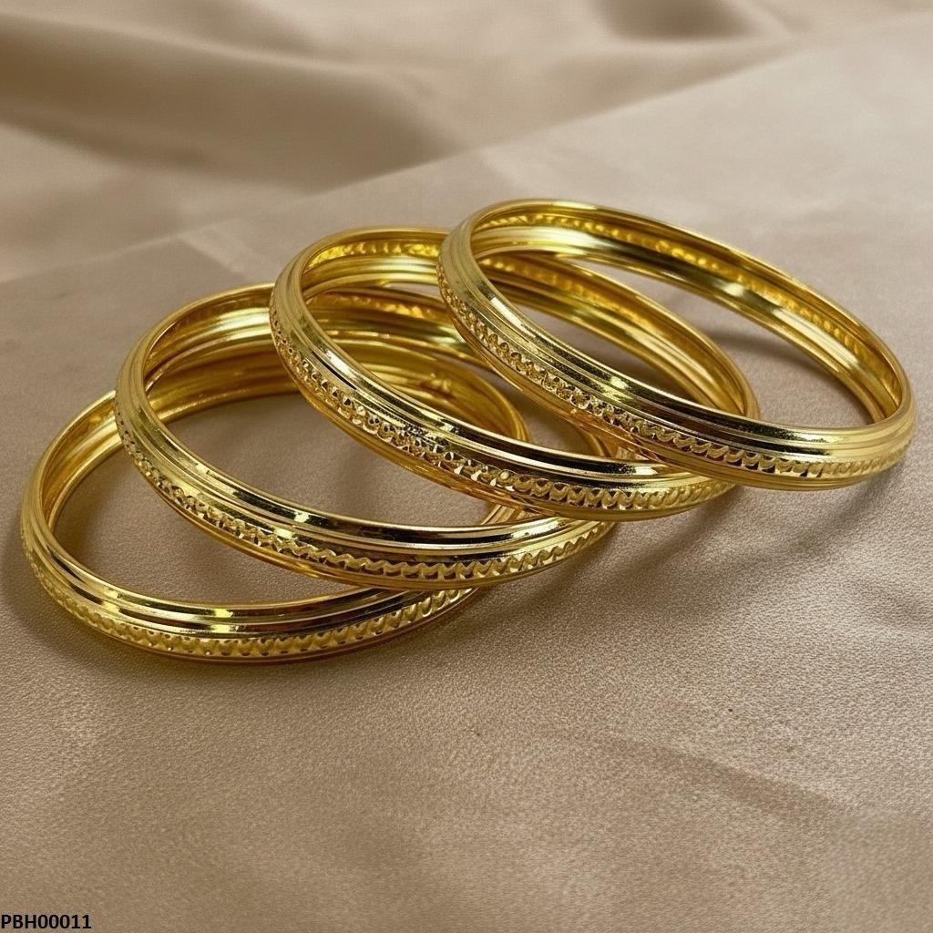 Cut/Engraved Bangles Set