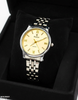 Round Dial Women's Watch