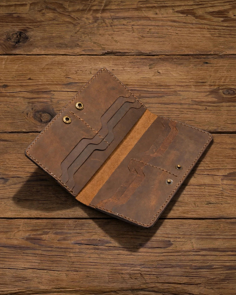 Handcrafted Leather Travel Wallet (LW-HM006)