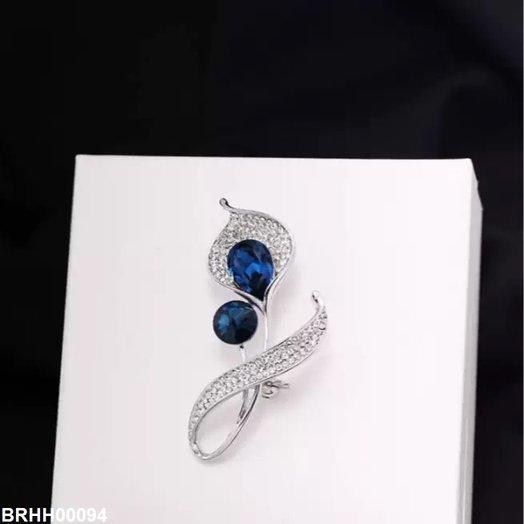 Leaf Broach
