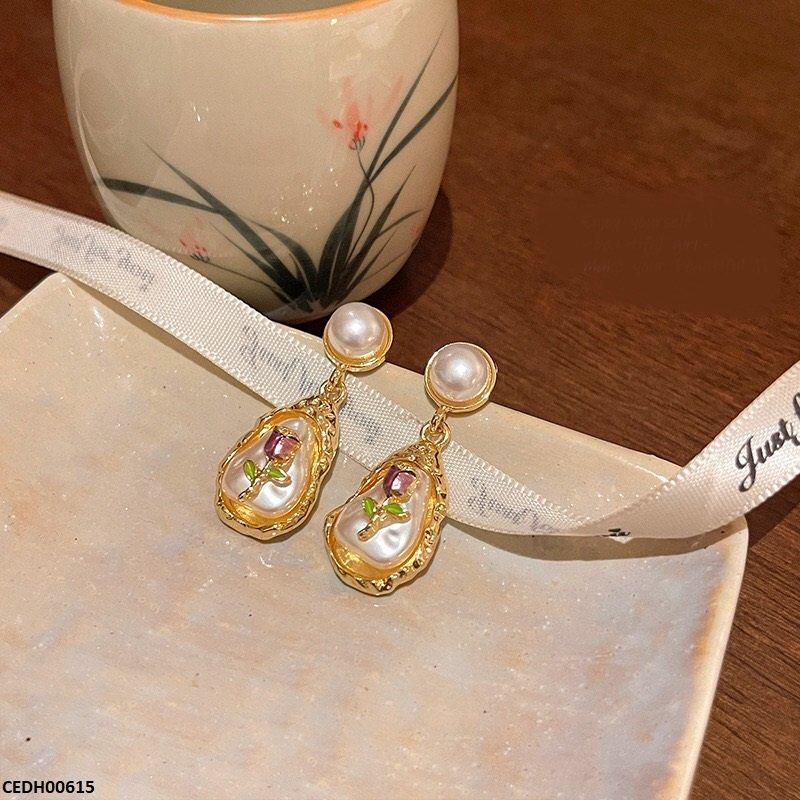 Oval Pearl Flower Drop