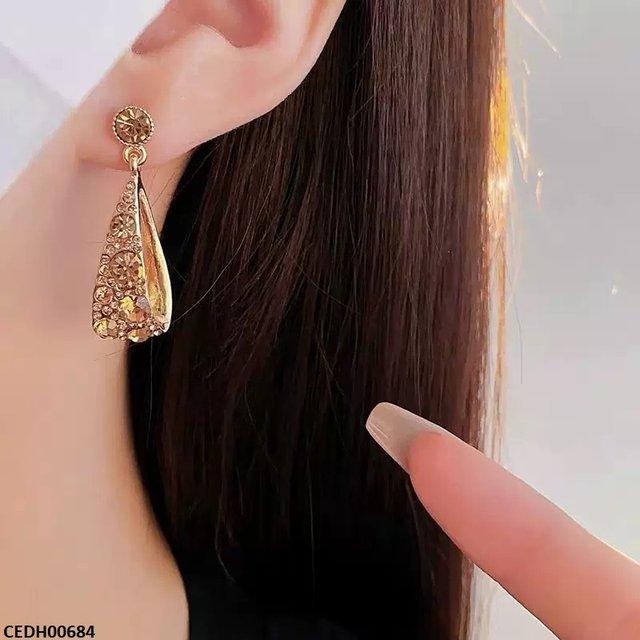 Round Drop Earring Pair