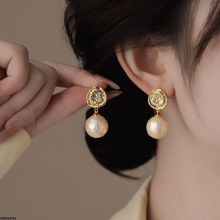 Round Pearl Drop Earrings
