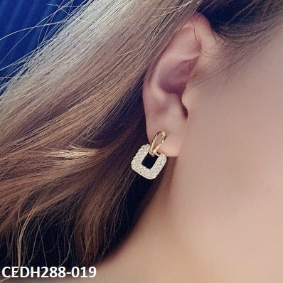 Tear Square Drop Earrings Pair