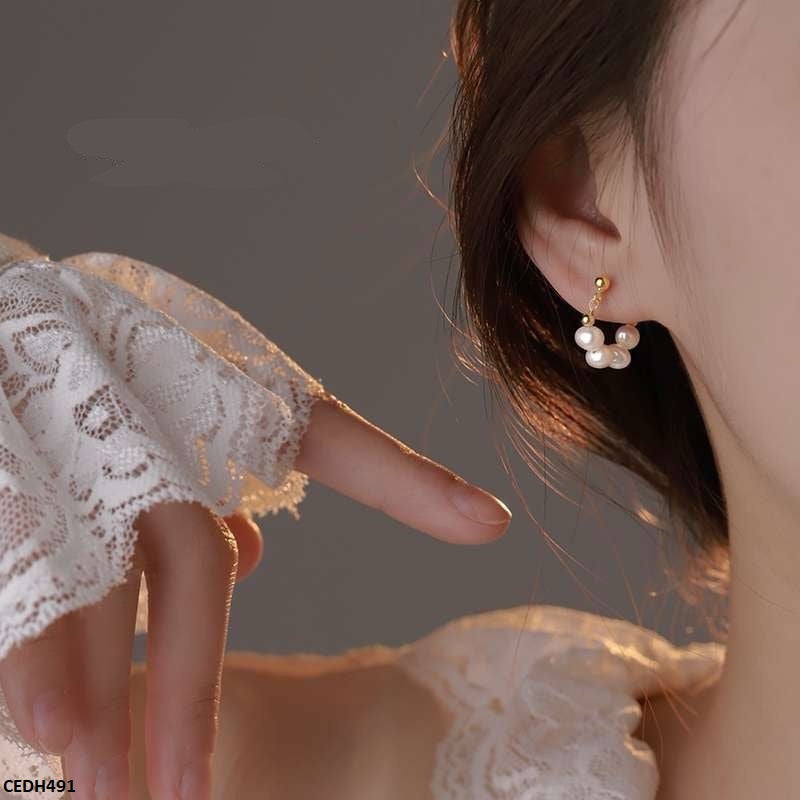 Pearl Drop Earrings