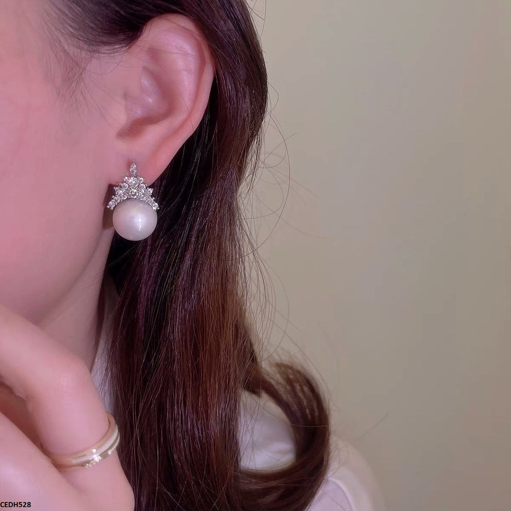 Crown Pearl Drop Earrings