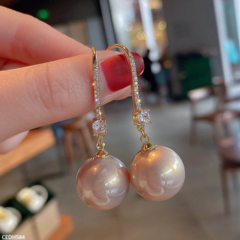 Pearl Drop Earrings