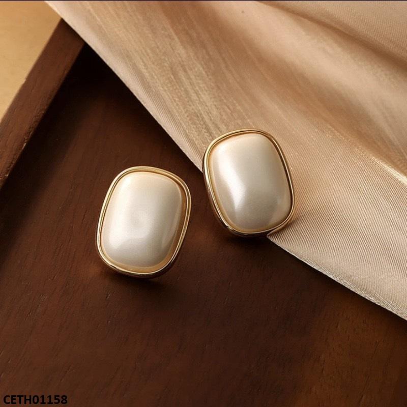 Pearl Tops Pair