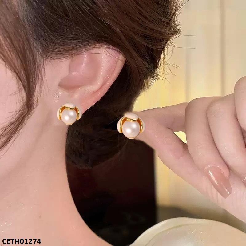 Pearl Tops Pair