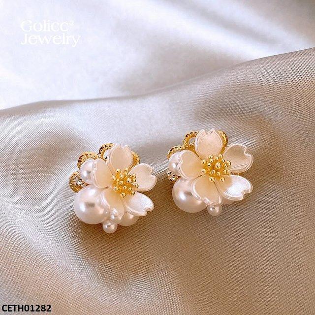Pearl Flower Tops Pair