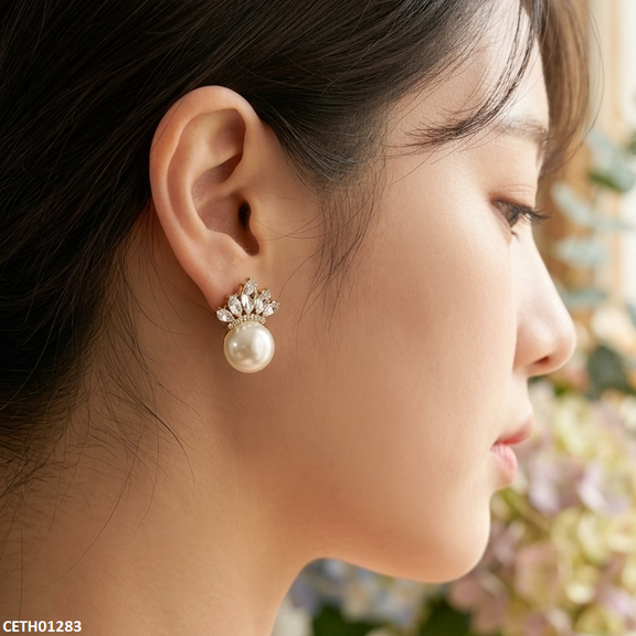 Marquise Stone Pearl Tops Pair