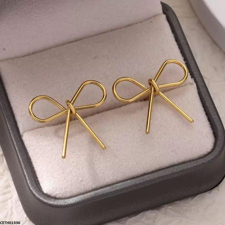 Bow Tops pair