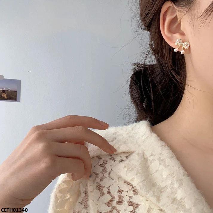 Bow Tops Pair