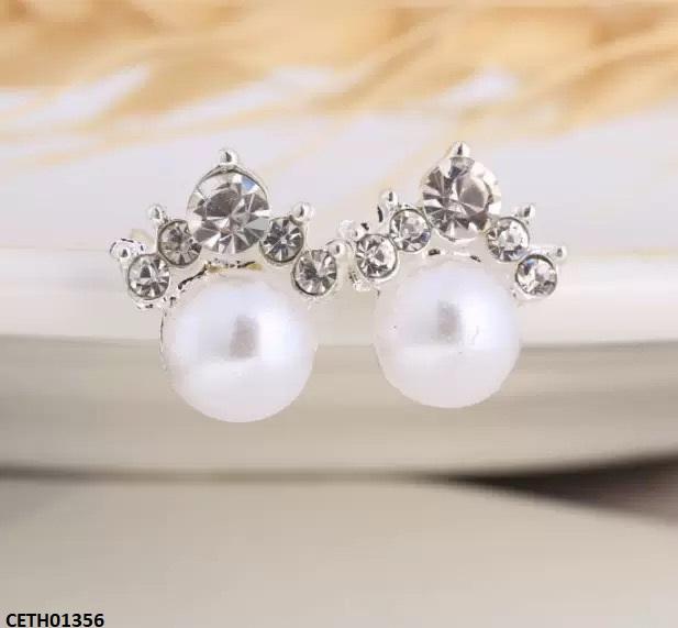 Crown Pearl Tops Pair