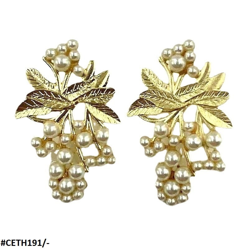 Leaf n Pearl Studs