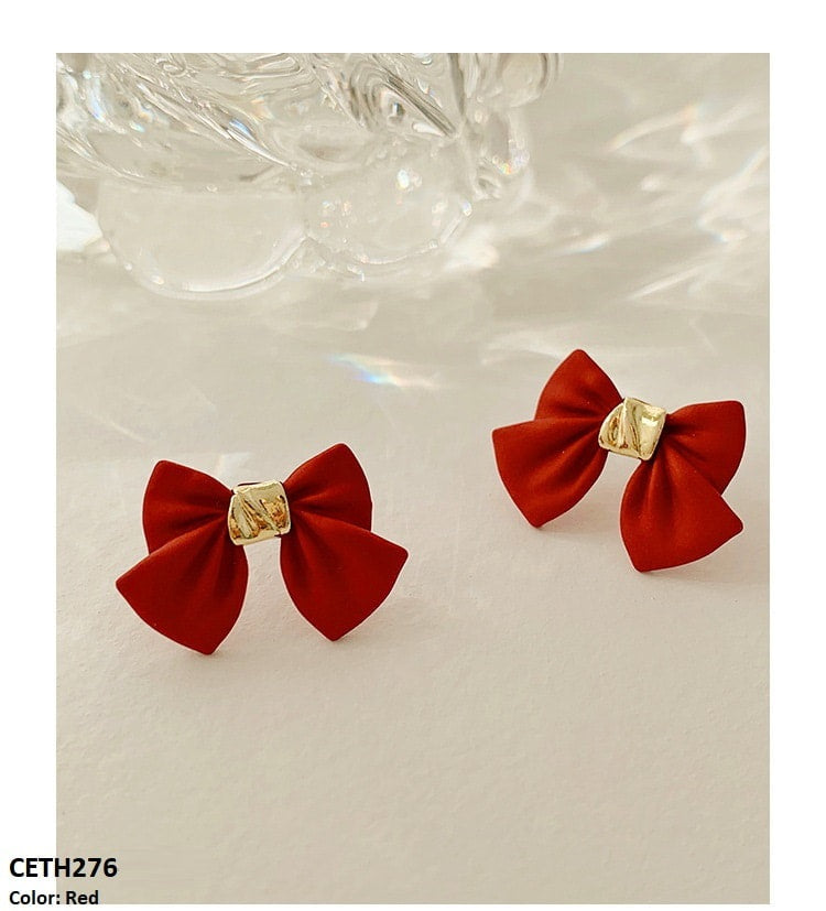 Bow Stud Tops Pair