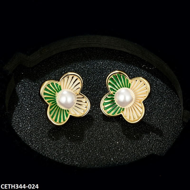 Painted Line Flower Stud Tops Pair