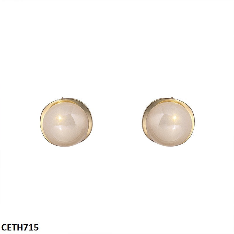 Round Pearl Tops Pair