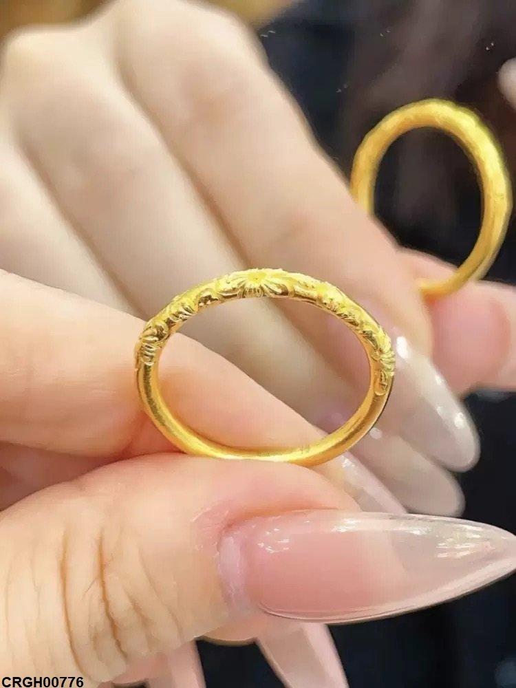 Round Flower Ring
