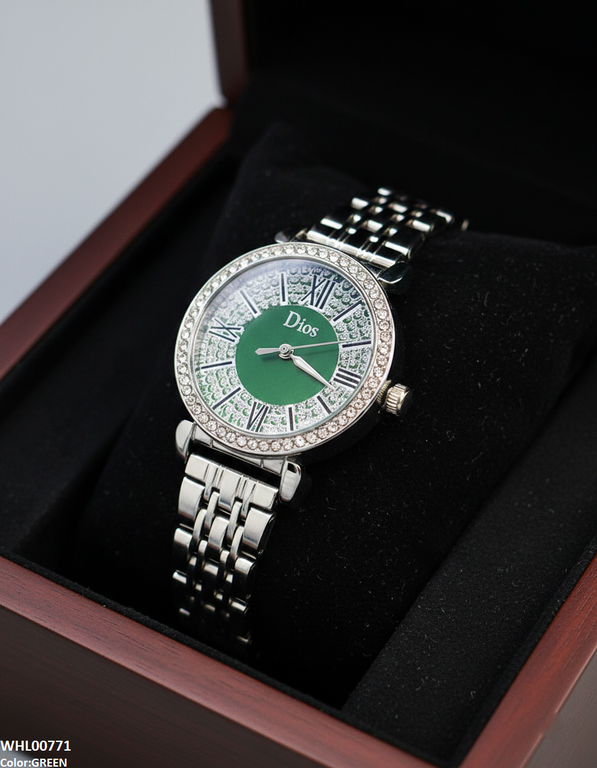 Round Dial Women's Watch