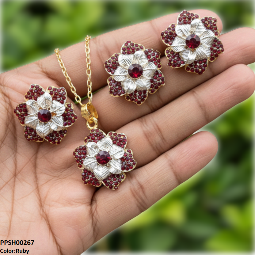 Round Flower Pendant Set