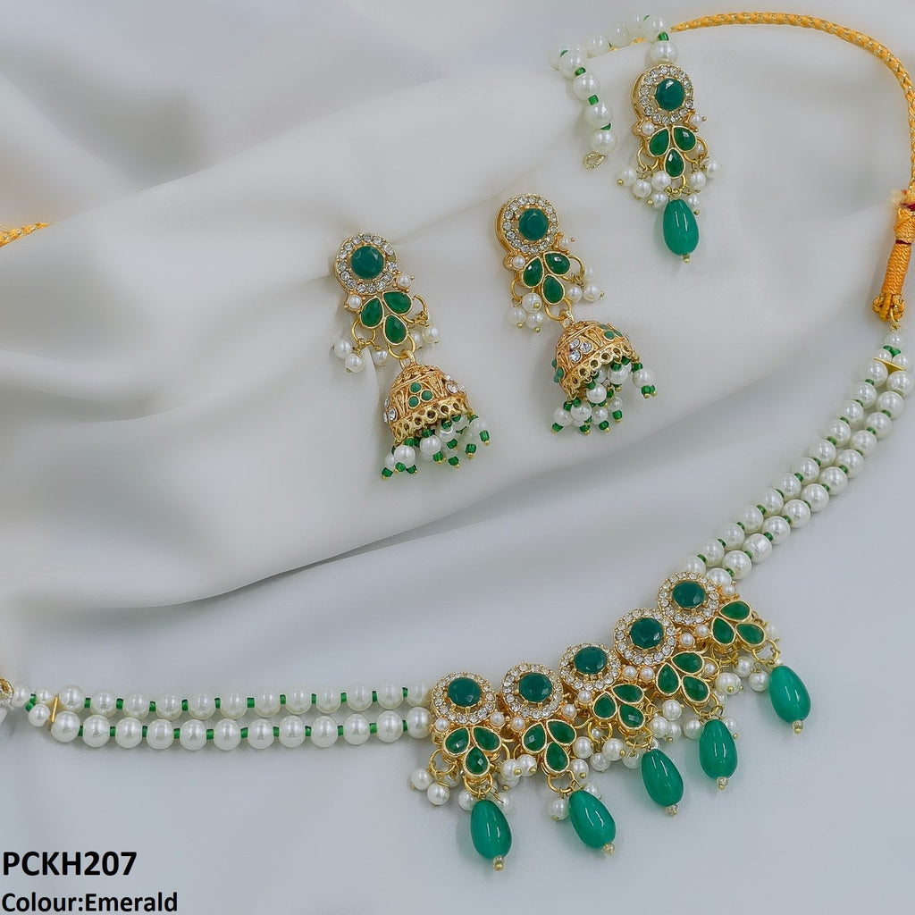 Circle/Tear Pearl Drop Choker Set