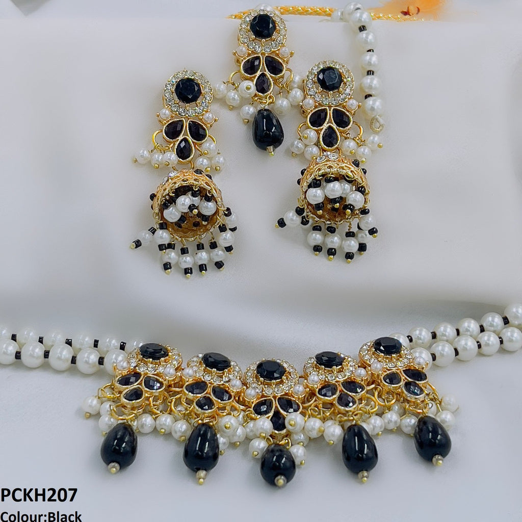 Circle/Tear Pearl Drop Choker Set