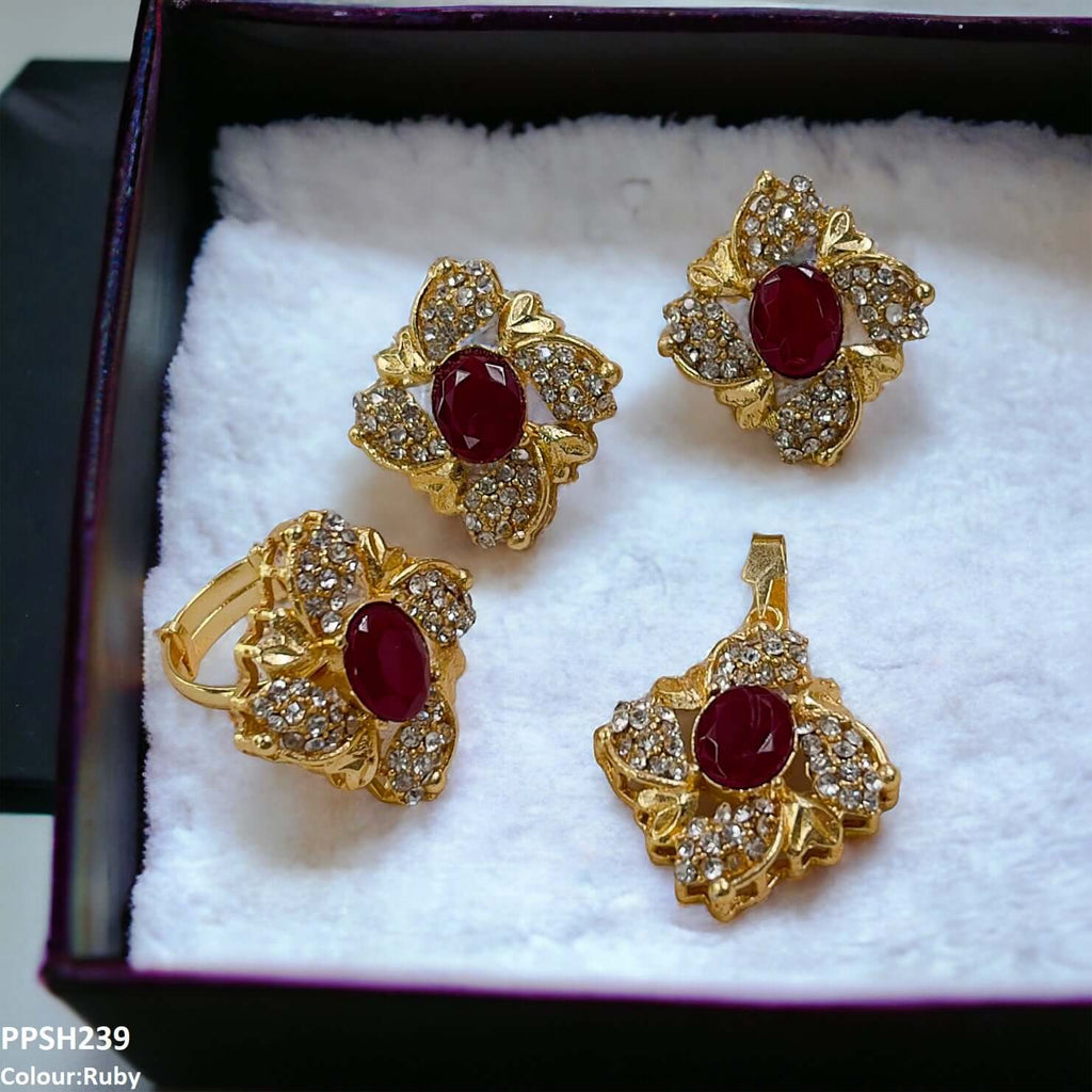 Oval/Heart Pendant Set