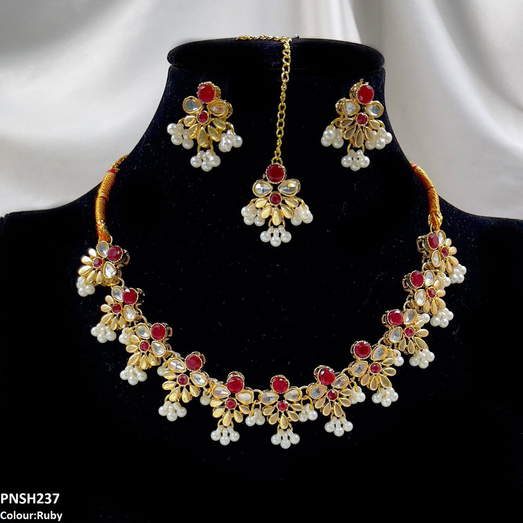 Tear/Flower Necklace Set