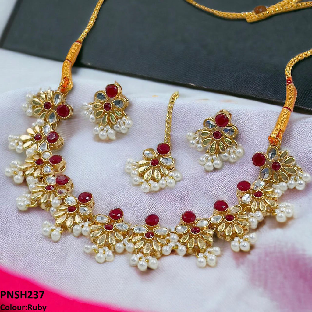 Tear/Flower Necklace Set