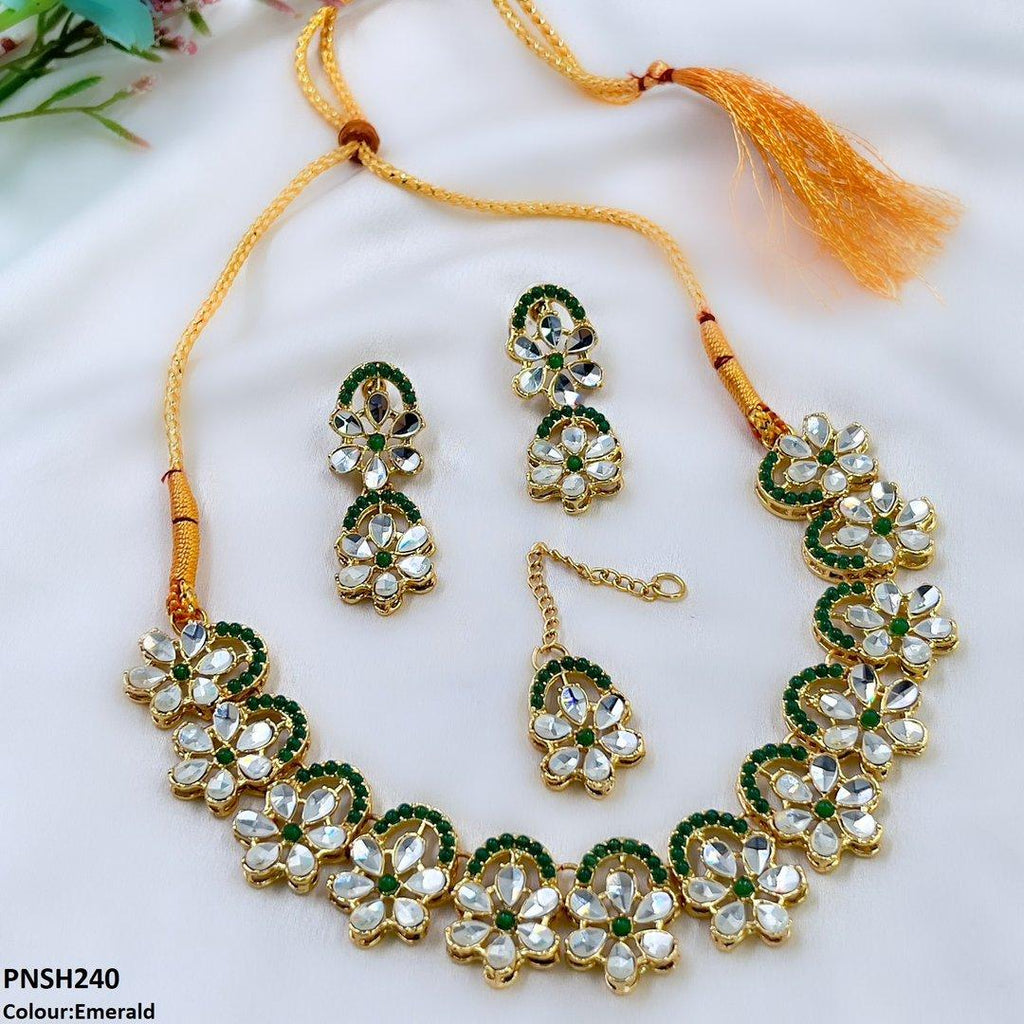 Flower Tear Stone Necklace Set