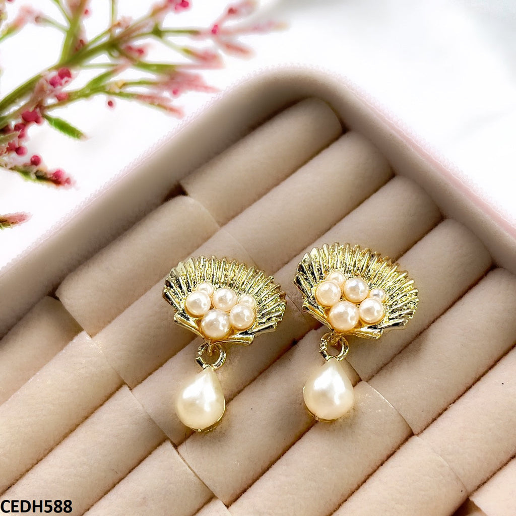 Shell Pearl Drop Earrings