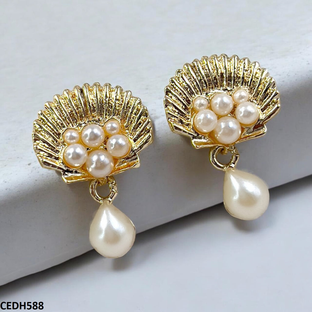 Shell Pearl Drop Earrings
