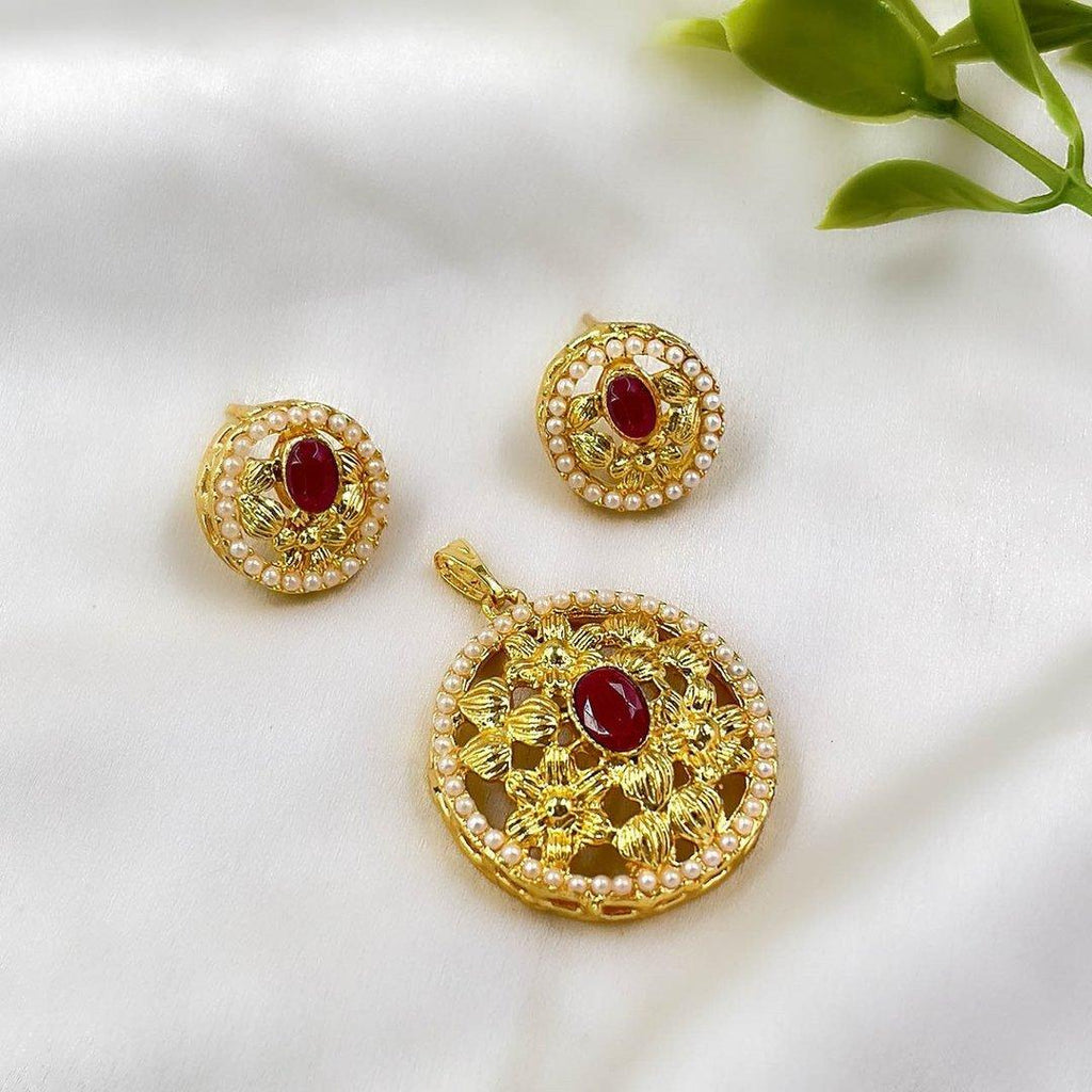 Flower Oval Pendant Set