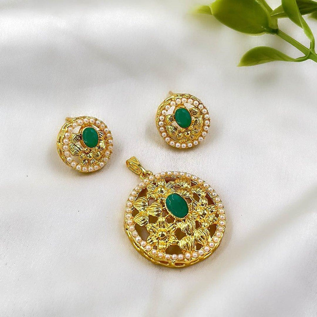 Flower Oval Pendant Set