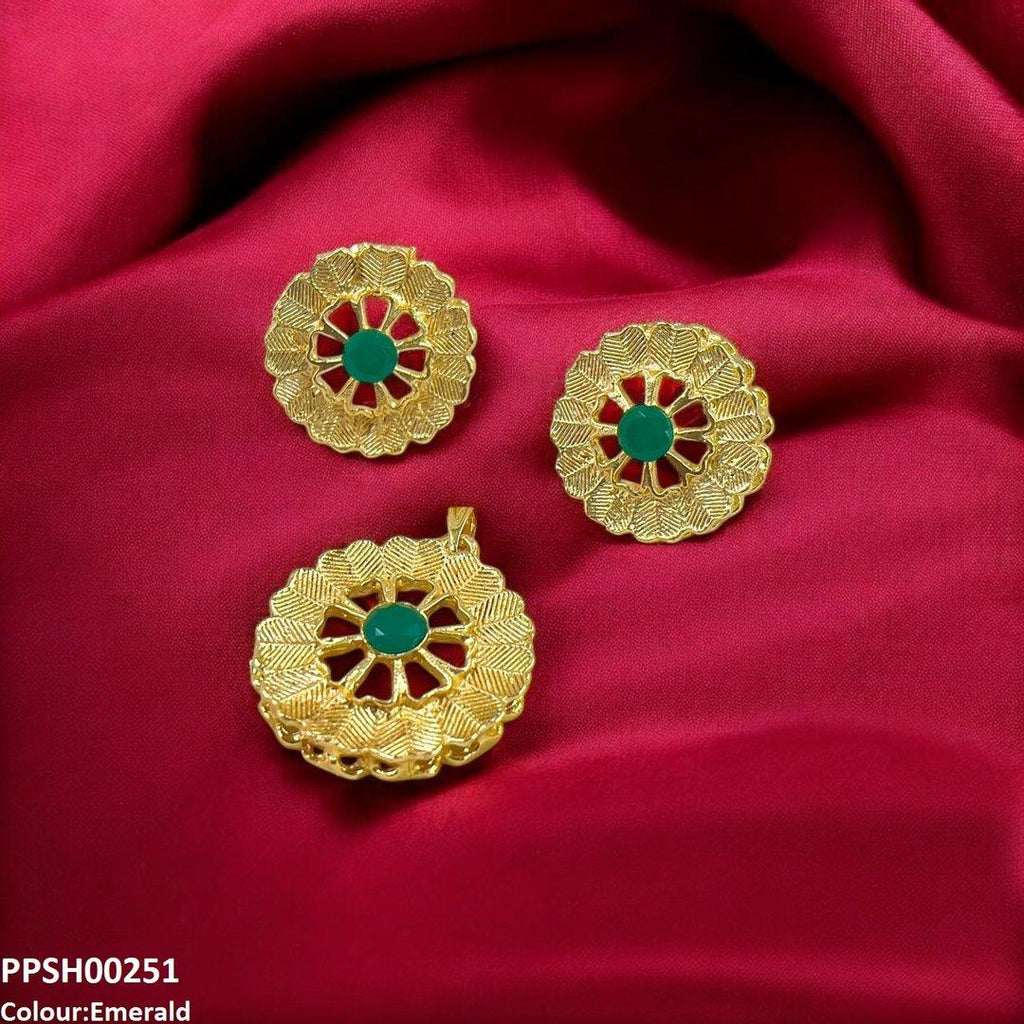 Round Flower Pedant Set