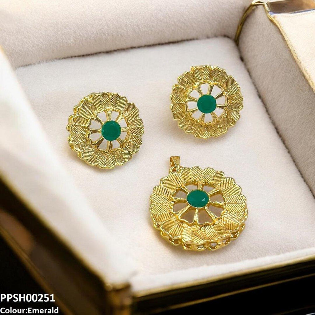 Round Flower Pedant Set