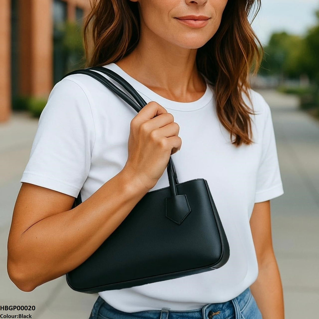 Trendy Armpit Ladies Hand Bag