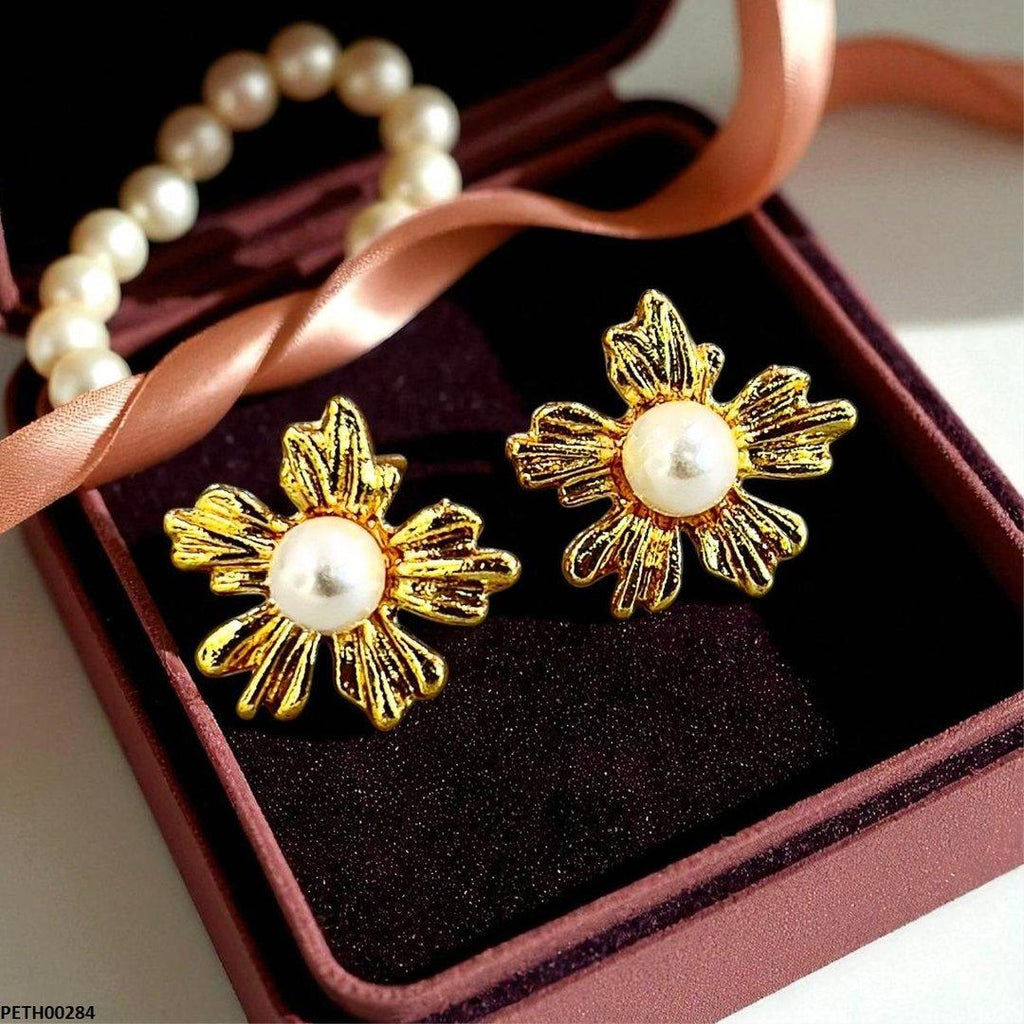 Pearl Flower Tops Pair