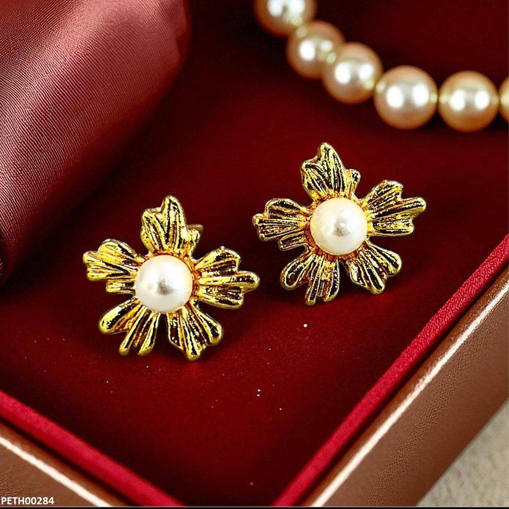 Pearl Flower Tops Pair