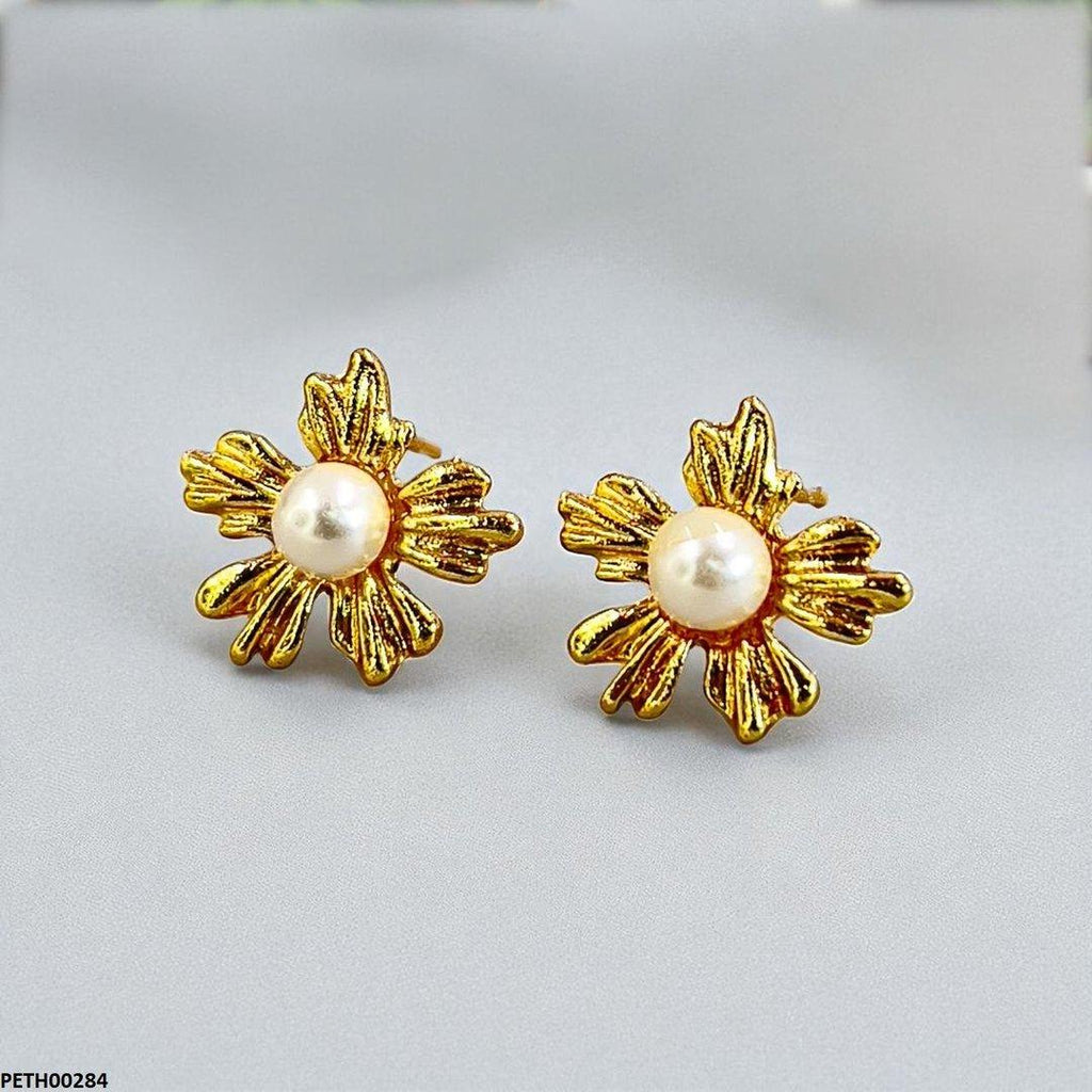 Pearl Flower Tops Pair