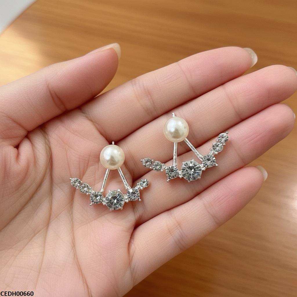 Round Pearl Earrings