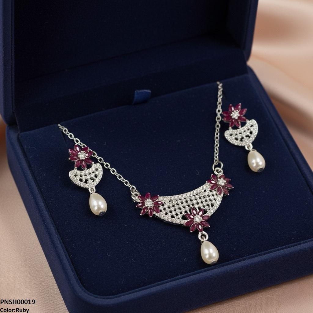 Flower Pearl Drop Necklace Set