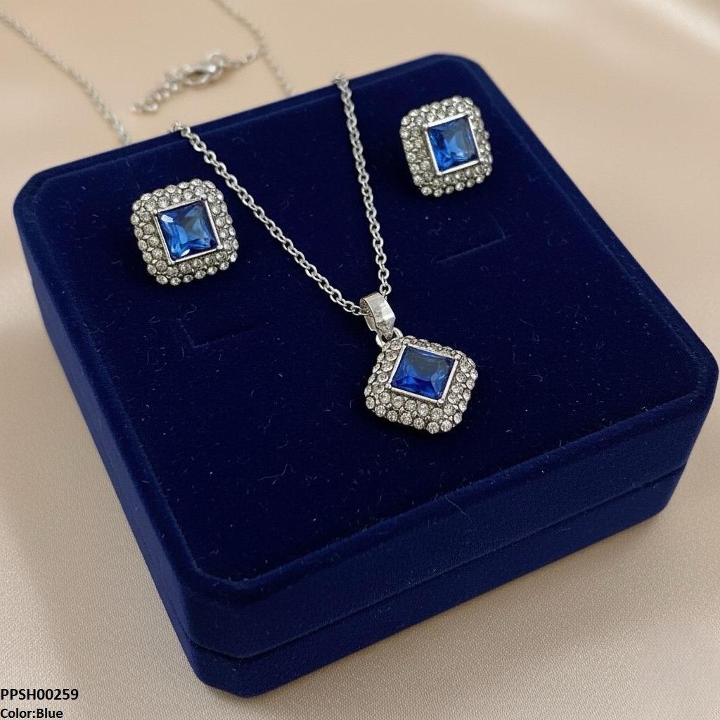 Square Pedant Set