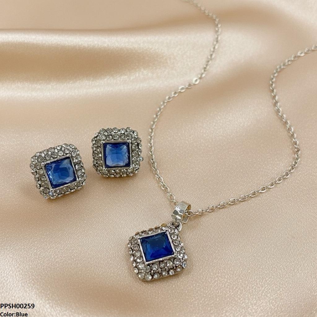 Square Pedant Set