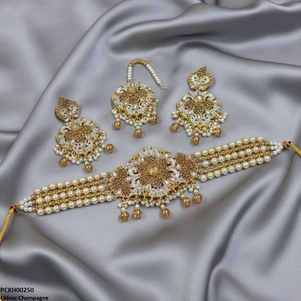Oval Flower Pearl Drop Choker Set