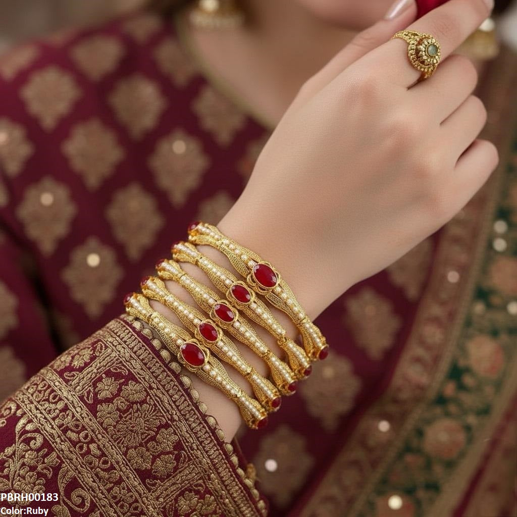Oval/Pearl Bangles 6 Pcs Set