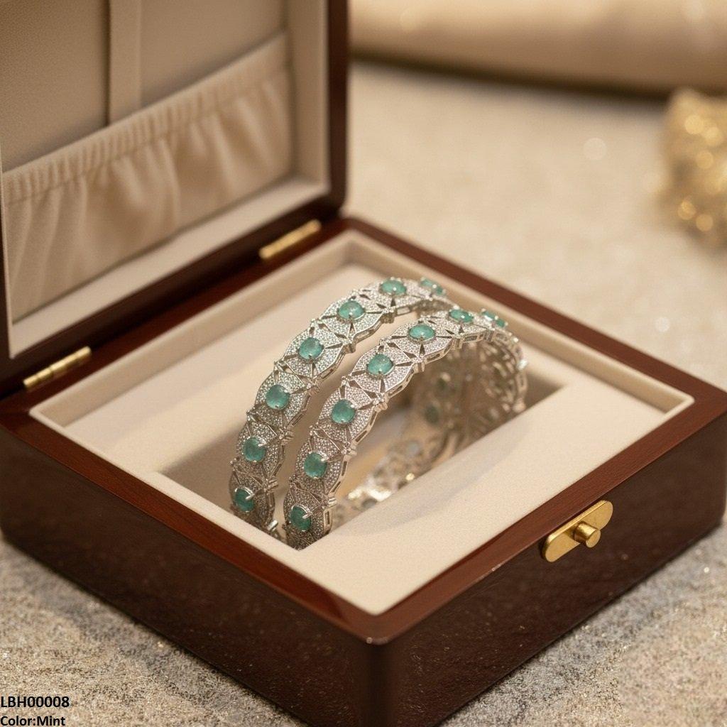 Round Flower Bangle Set