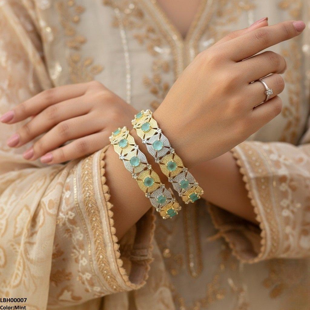 Round Flower Bangle Set